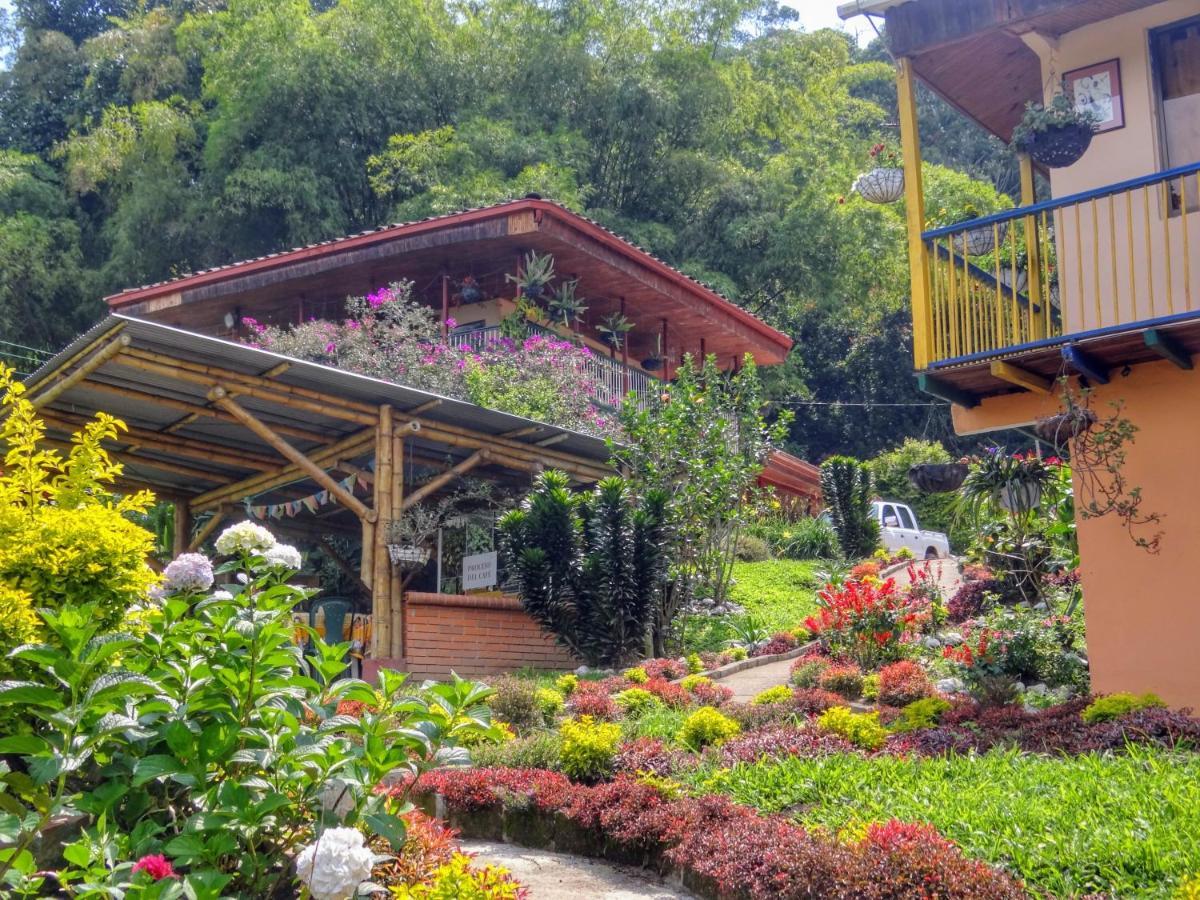 Finca Turistica Los Rosales 佩雷拉 外观 照片