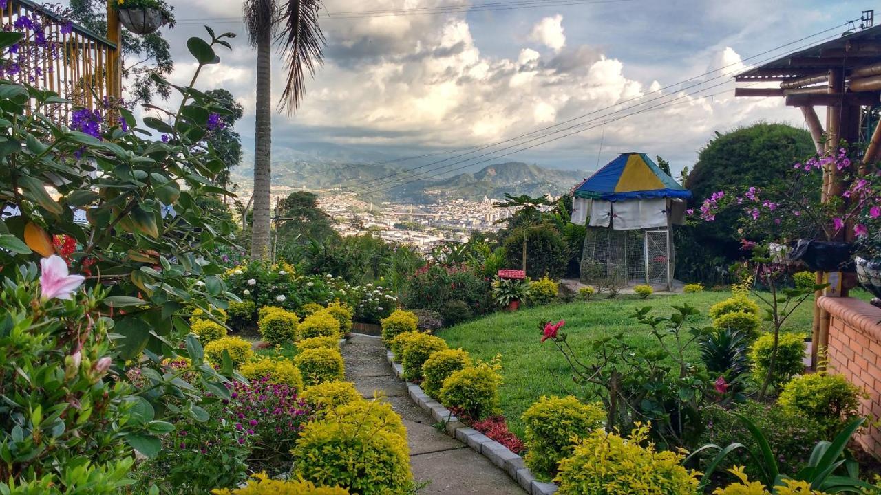 Finca Turistica Los Rosales 佩雷拉 外观 照片
